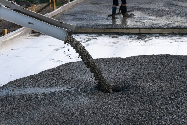 Best Driveway Concrete Repair  in South Bend, WA