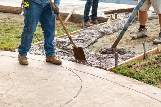 Best Best Concrete Contractor  in South Bend, WA